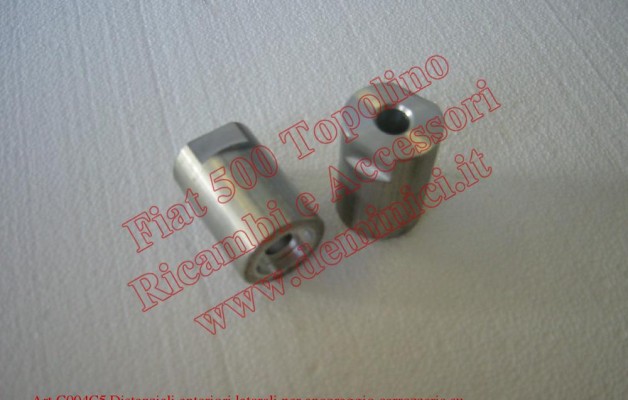 Art. C004C5 Distanziali anteriori laterali per ancoraggio carrozzeria su telaio Fiat 500 A (n°2)